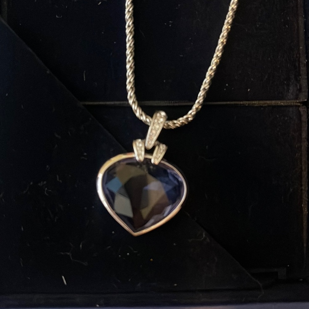 Swarovski blue gem necklace
